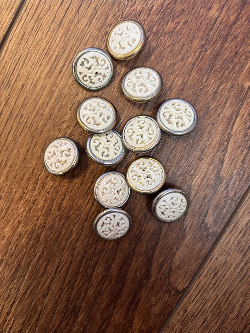 Vintage Carved Ivory-Tone scrollwork Metal Buttons shank 12 Sewing Art Crafts